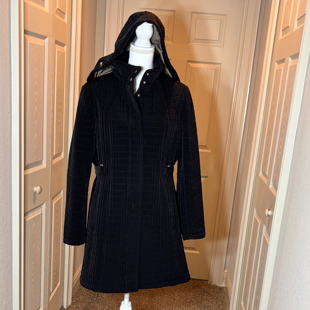 Gallery New York Women's Black Quilted Hooded Coat Pre-loved Size L - Picture 2 of 12